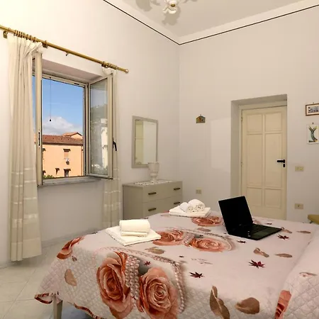 Estate4home - Casa Chiarina Сорренто