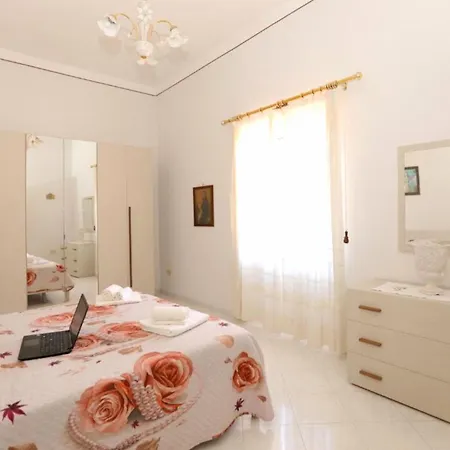 Estate4home - Casa Chiarina Apartamento *