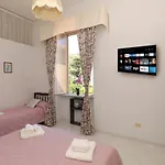 Estate4home - Casa Chiarina Apartment *